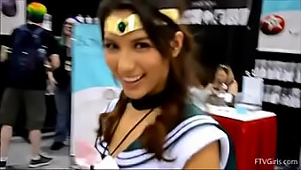 El Cosplay De Comic Con Se Convierte En Exhibicionismo Público Con Melody Wylde