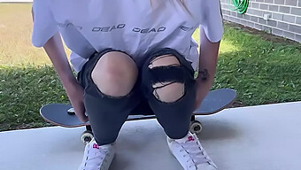 Tattooed Skater Girl Enjoys Homemade Public Handjob