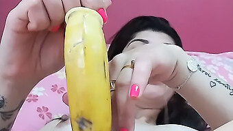 Selbstgemachter Bananensex Der Amateurin