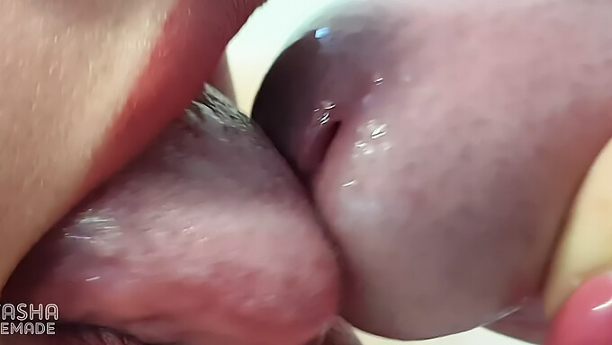 Chuyên Gia Dâm Đãng Cho Một Màn Blowjob Cực Kỳ Chi Tiết