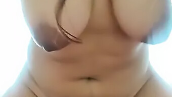 Teen Amatoriale Viene Scopata Analmente Fino All'Orgasmo